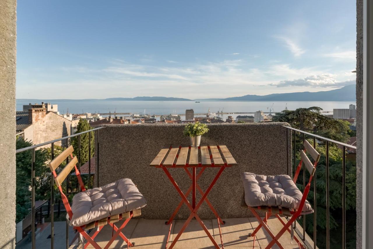 Port Apartment Rijeka Ngoại thất bức ảnh